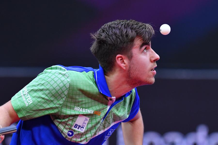 斐然的豪门 斐然的豪门